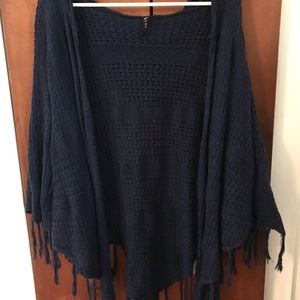 BLUE KNIT HOODED PONCHO